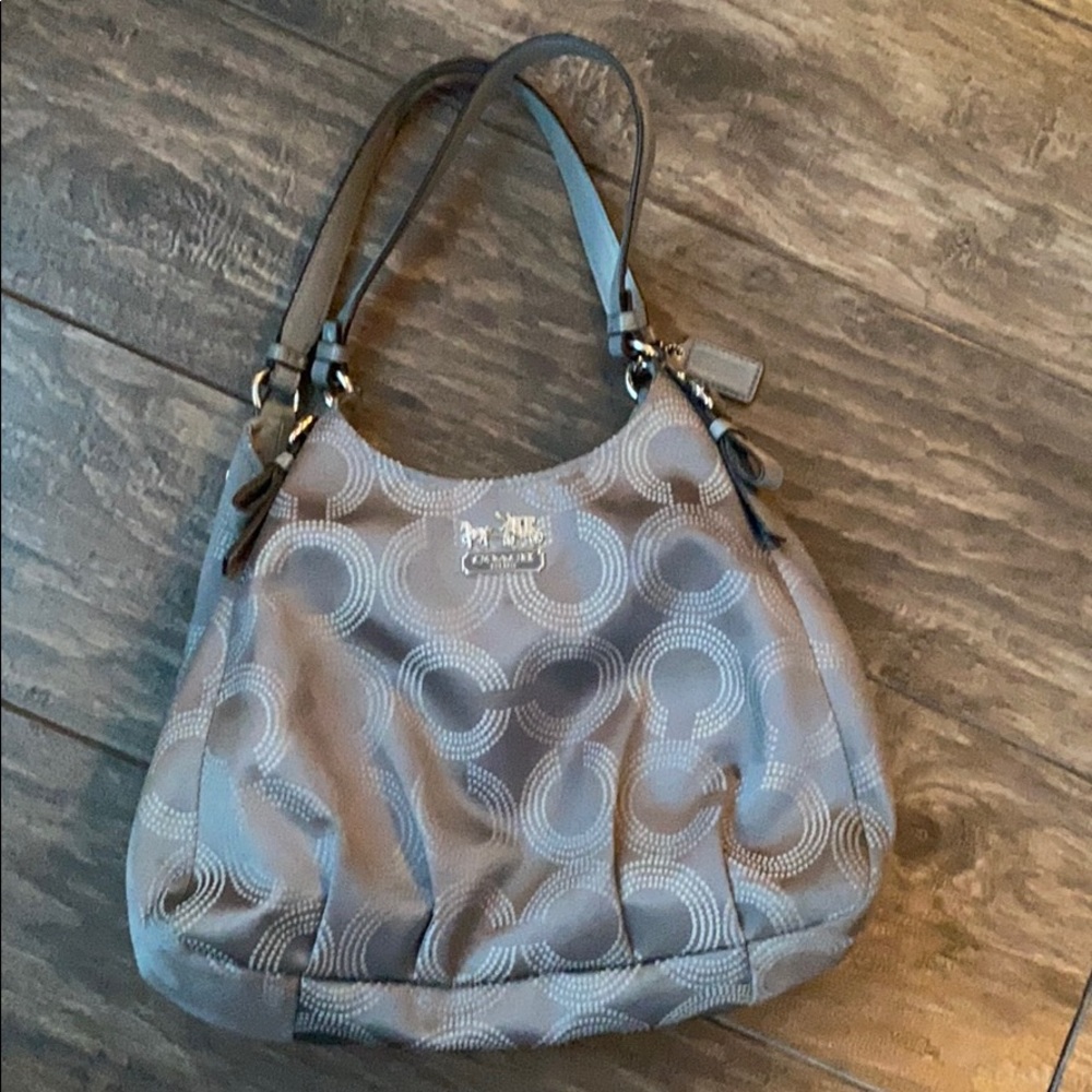 EUC Coach Purse in grey